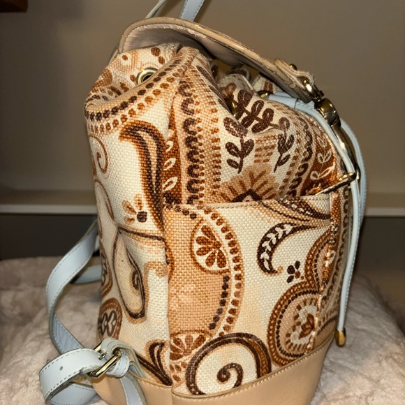 Spartina 449 Beige and Light Blue Paisley Canvas Drawstring Backpack - Picture 2 of 9